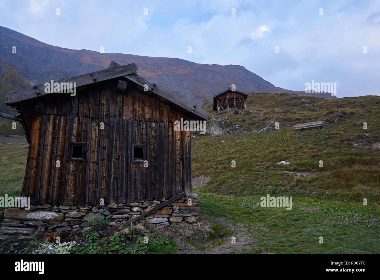 Fane Alm avec Pfundigerer, montagnes du Tyrol du Sud, Italie Banque D'Images