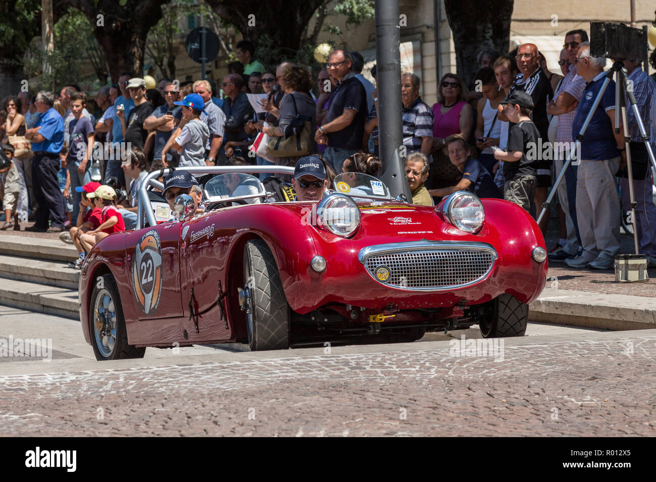 Red vintage Austin Healey Sprite location Banque D'Images