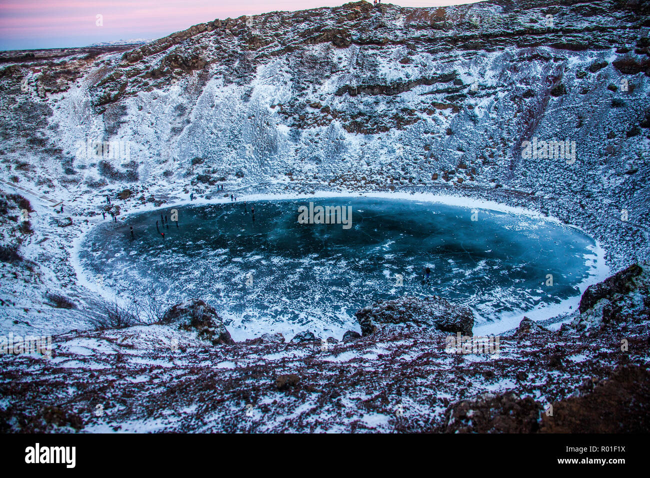 Cratère Kerid en hiver, l'Islande, de l'Europe Photo Stock - Alamy