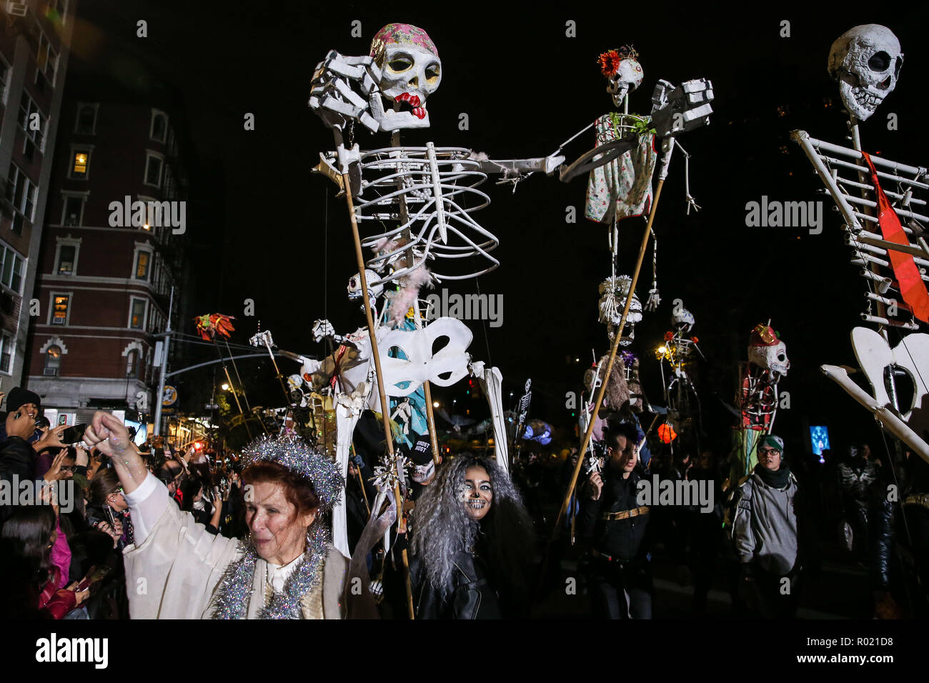 New York, New York, USA. 31 octobre, 2018. Revelers participer au 2018 New York City Parade Halloween le 31 octobre 2018 dans la ville de New York. (PHOTO : WILLIAM VOLCOV/BRÉSIL PHOTO PRESSE) Banque D'Images