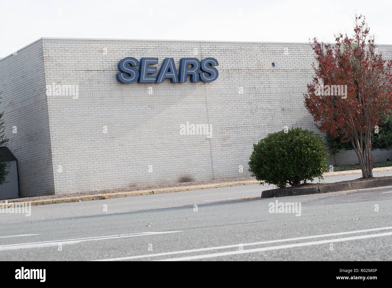 Charlottesville , Virginia United States 10/30/18 fichiers Sears faillite après avoir été une icône pour des générations de détail financier Banque D'Images