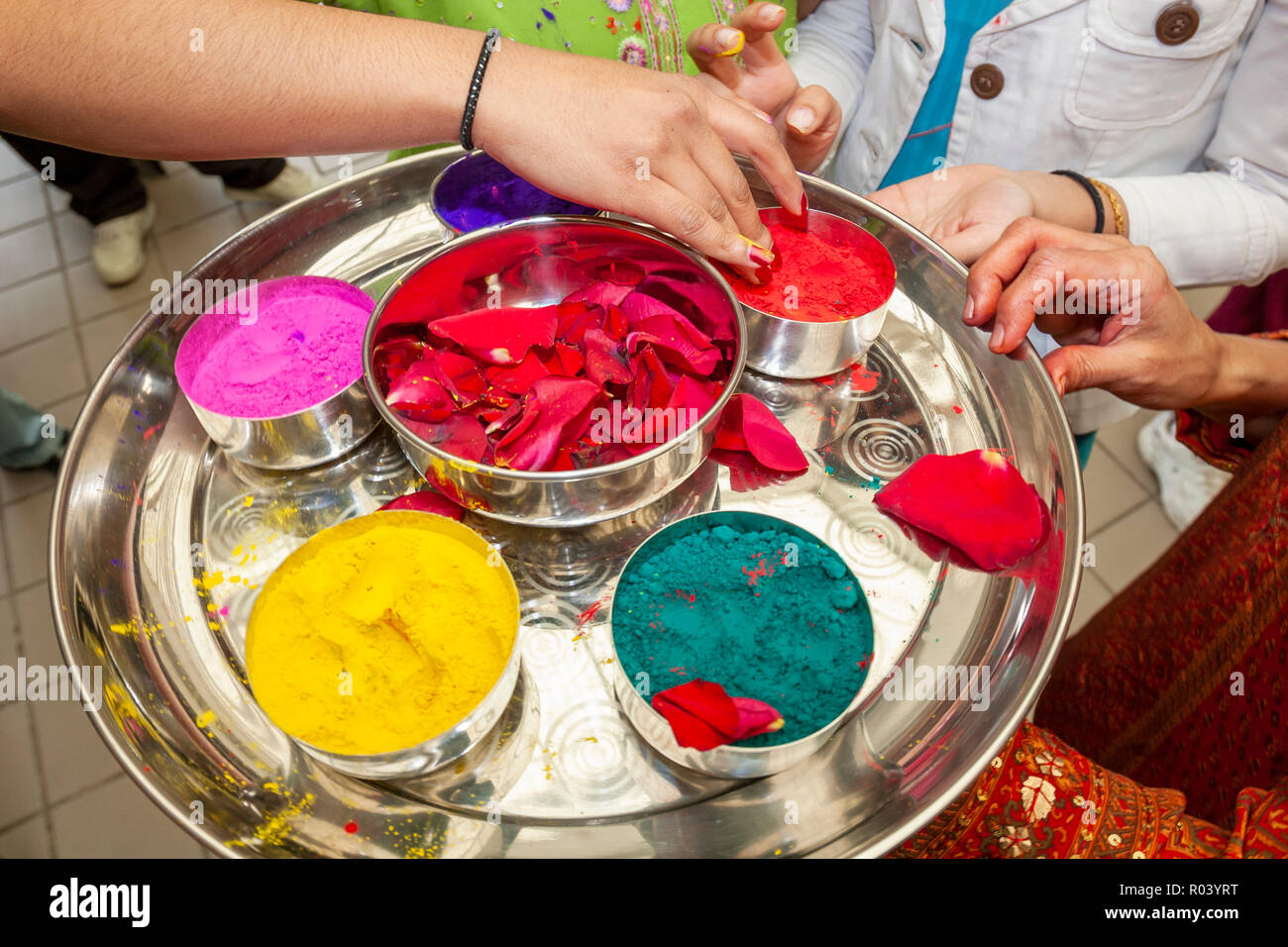 Une fête de Diwali, la fête hindoue des lumières qui marque le début de l'année financière de l'Inde. Banque D'Images Une fête de Diwali, la fête hindoue des lumières qui marque le début de l'année financière de l'Inde. Banque D'Images