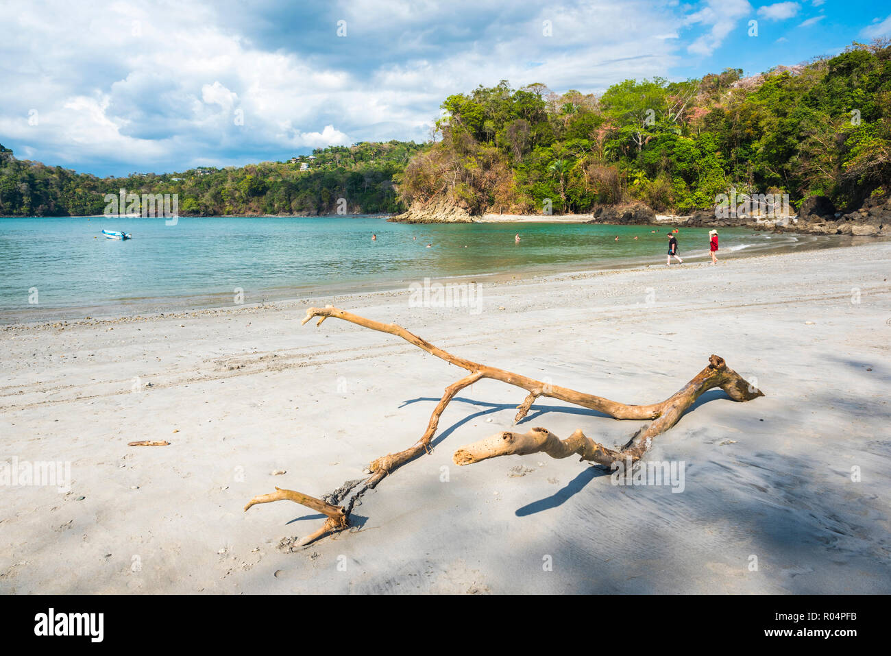 La plage de Biesanz Playa, Manuel Antonio, Quepos, Côte pacifique, Costa Rica, Amérique Centrale Banque D'Images