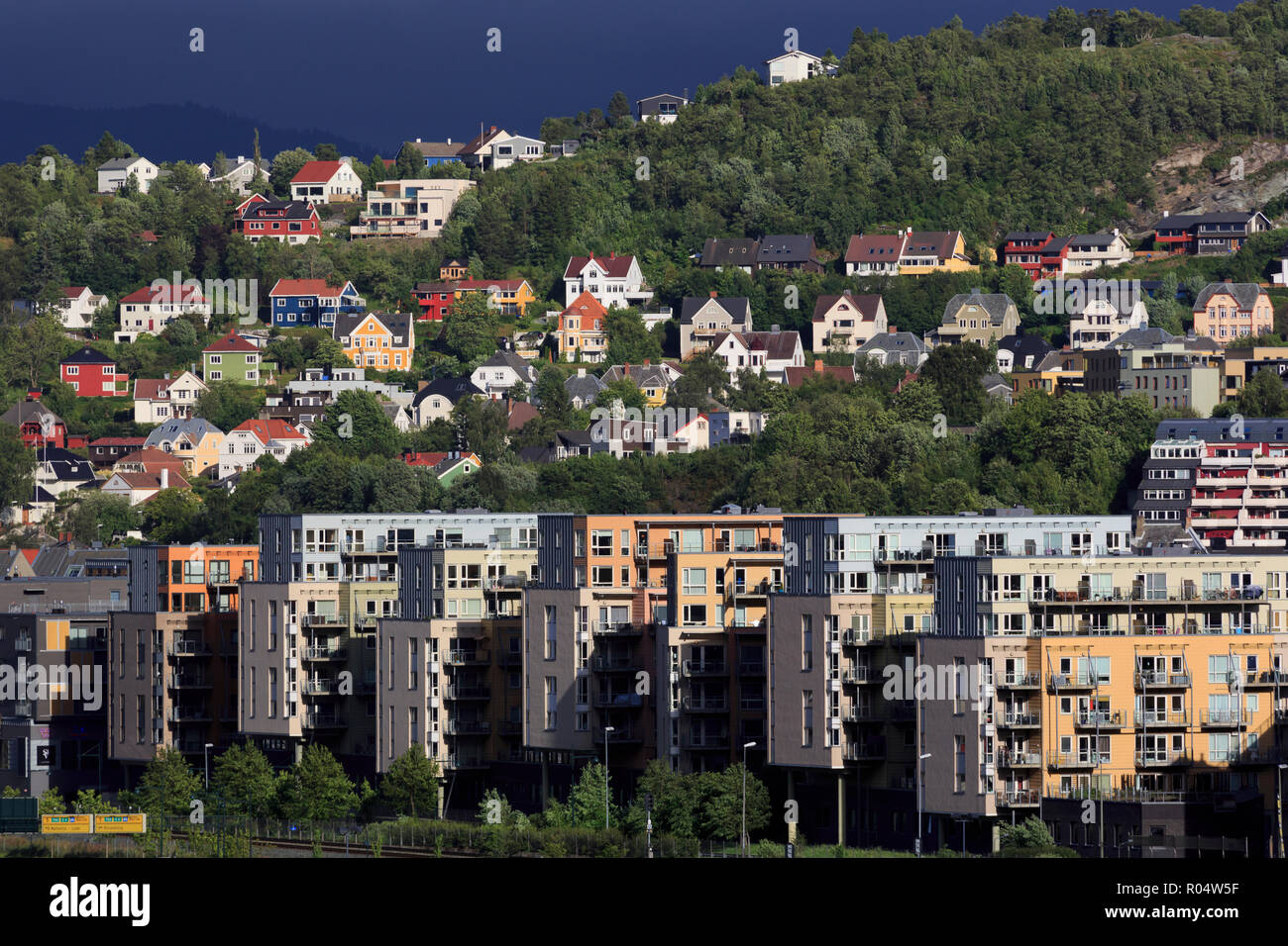 Ligne d'horizon, la ville de Trondheim, le comté de Nord-trondelag, Norway, Scandinavia, Europe Banque D'Images