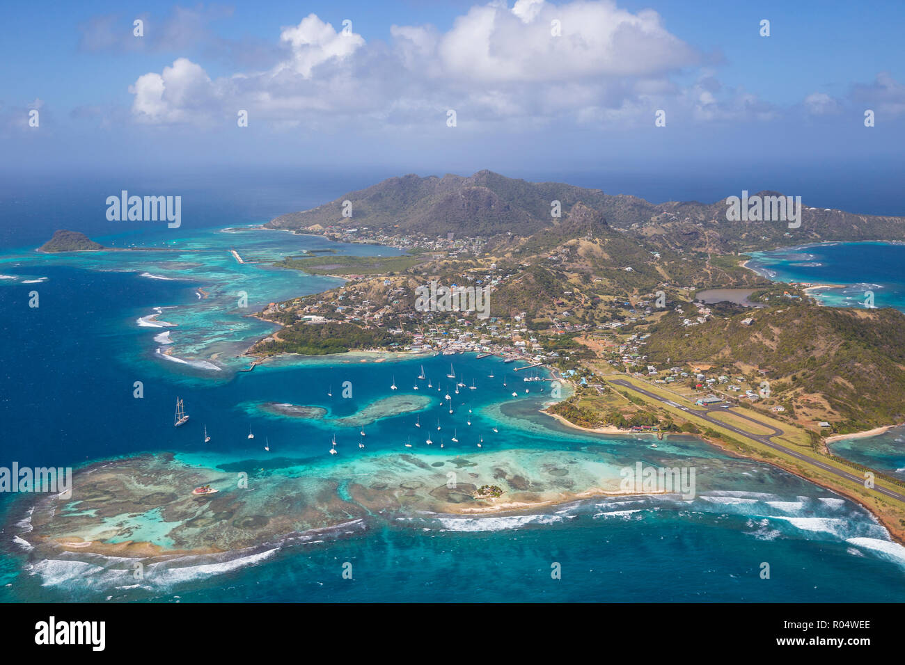 Vue aérienne de l'île Union, les Grenadines, Saint Vincent et les Grenadines, Antilles, Caraïbes, Amérique Centrale Banque D'Images