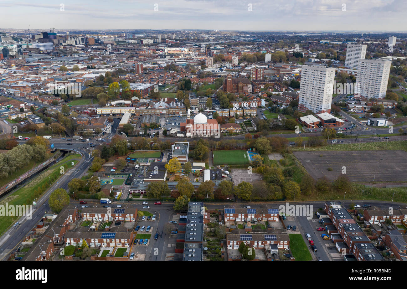 Une vue aérienne de la banlieue animée de Birmingham City deuxième Englands. La région de Heath Balsall ethnique est une zone résidentielle et industrielle. Banque D'Images