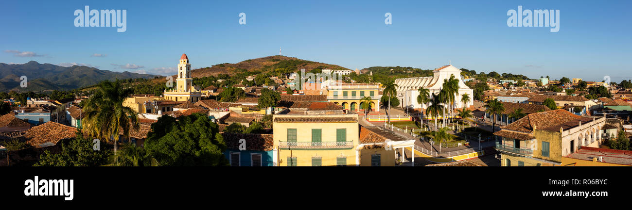 Vue panoramique sur la Plaza Mayor, Trinidad, UNESCO World Heritage Site, Sancti Spiritus, Cuba, Antilles, Caraïbes, Amérique Centrale Banque D'Images