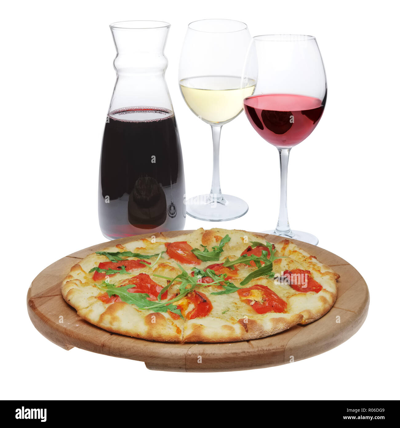 La focaccia et frais du vin rouge et blanc isolated on white Banque D'Images