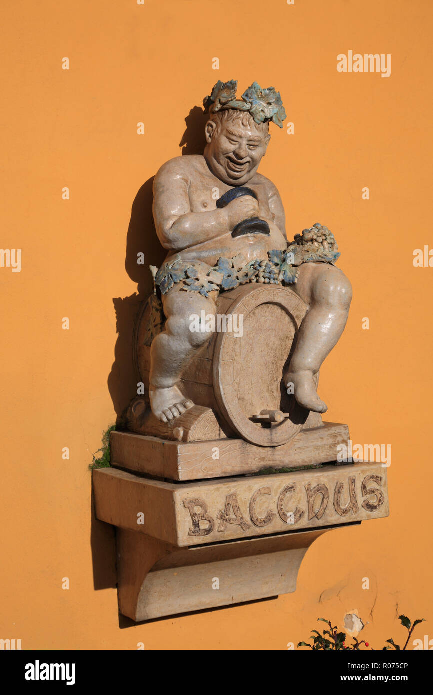 Dans Baccus-Statue Heurigen-Lokal (vins), de Grinzing, à Vienne, Autriche, Europe Banque D'Images