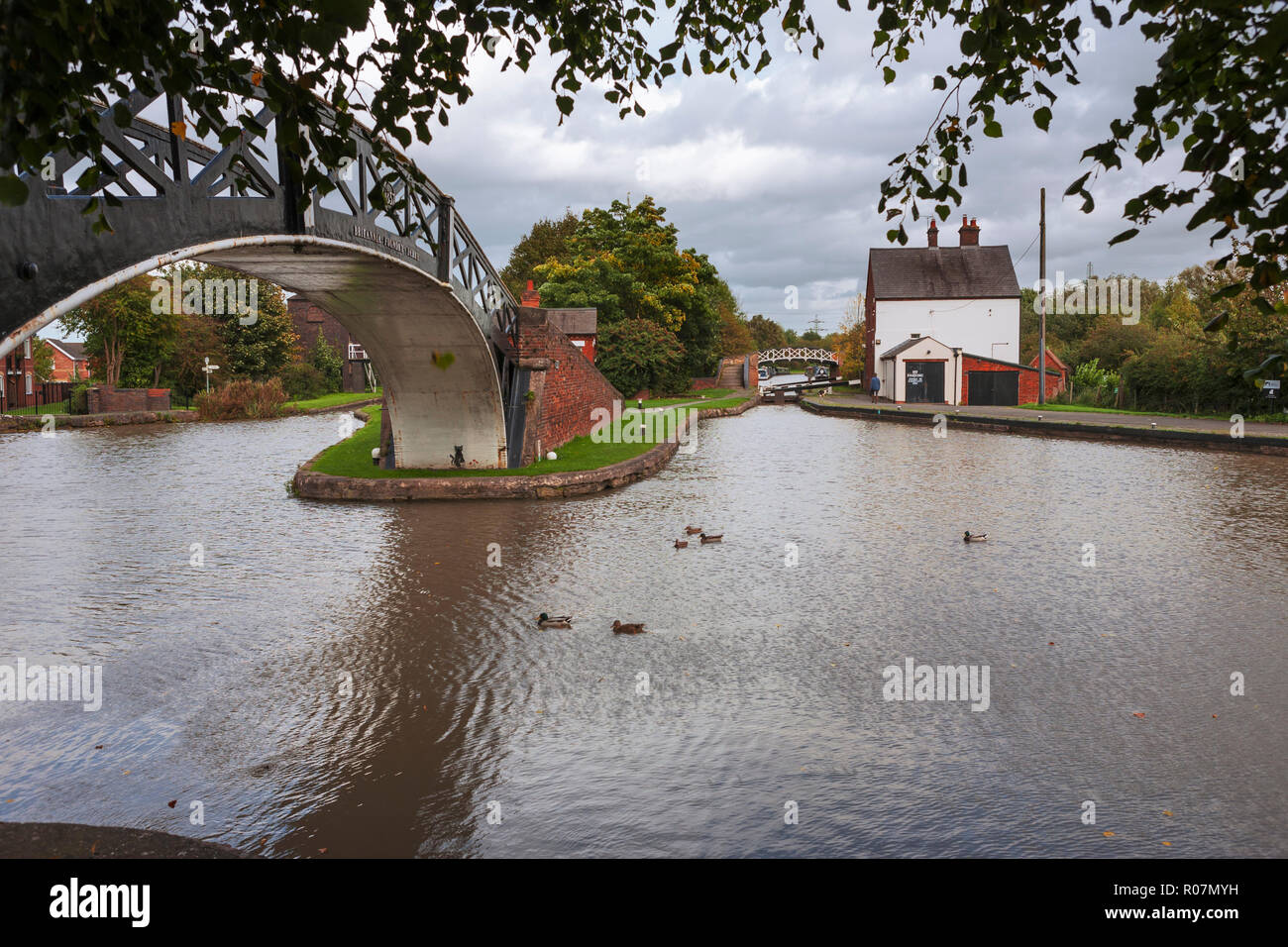 Hawkesbury Junction, AKA Sutton Stop : la fin de la North Oxford Canal et sa jonction avec le canal de Coventry : Warwickshire, Angleterre, Royaume-Uni (Wop) Banque D'Images