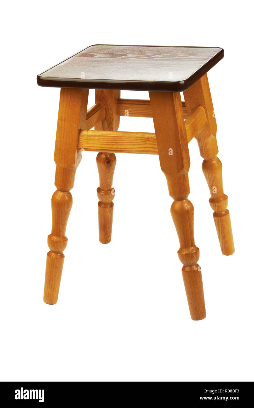 Tabouret en bois était sur fond blanc Banque D'Images