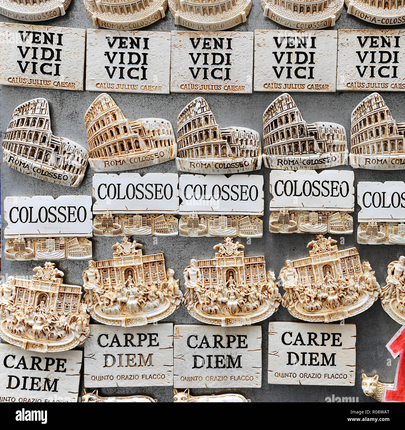 Célèbre french phrases utilisées pour des souvenirs à Rome, Italie Banque D'Images