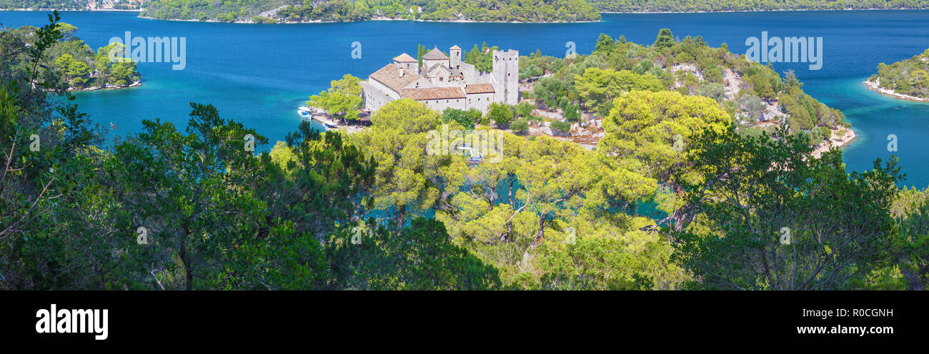 Croatie - Le St.Mary monastère bénédictin sur l'île de Mljet. Banque D'Images