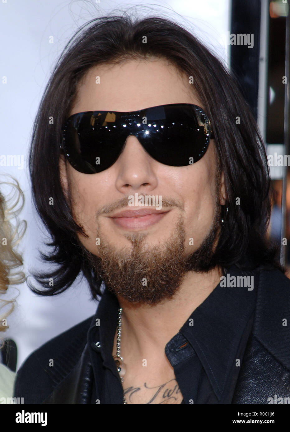 Dave Navarro - Forgetting Sarah Marshall Premiere au Chinese Theatre de Los Angeles. contact avec les yeux bien glassNavarroDave headshot 33 Red Carpet Event, Vertical, USA, Cinéma, Célébrités, photographie, Bestof, Arts, Culture et divertissement, Célébrités Topix fashion / Vertical, Best of, événement dans la vie d'Hollywood, Californie - Tapis rouge et en backstage, USA, Cinéma, Célébrités, cinéma, télévision, Célébrités célébrités musique, photographie, Arts et culture, Bestof, divertissement, Topix headshot, vertical, une personne, à partir de l'an 2008, enquête tsuni@Gamma-USA.com Banque D'Images