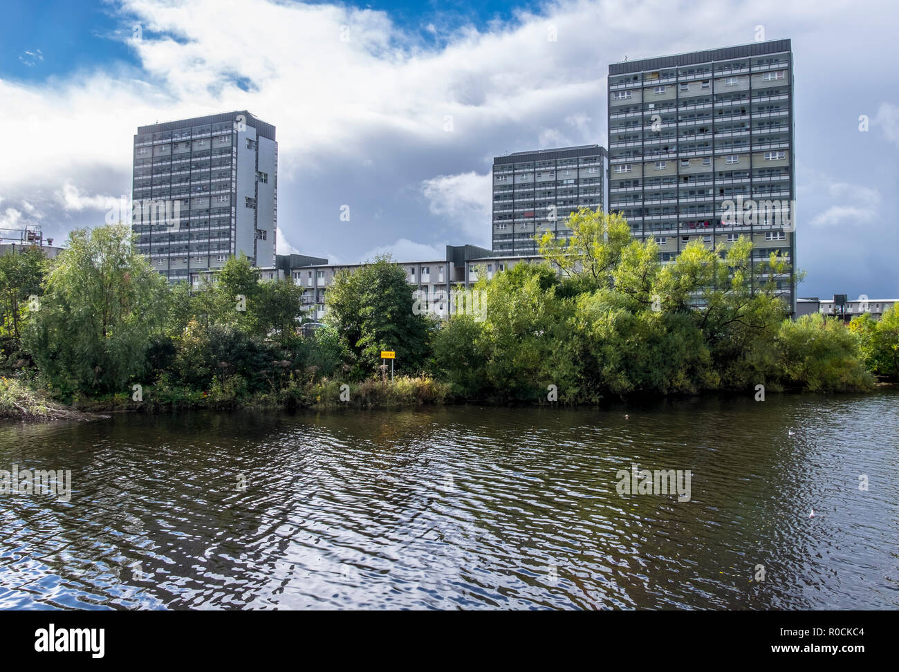 Clyde Glasgow montrant centre-ville et dans les appartements hi rise Gorbals Banque D'Images