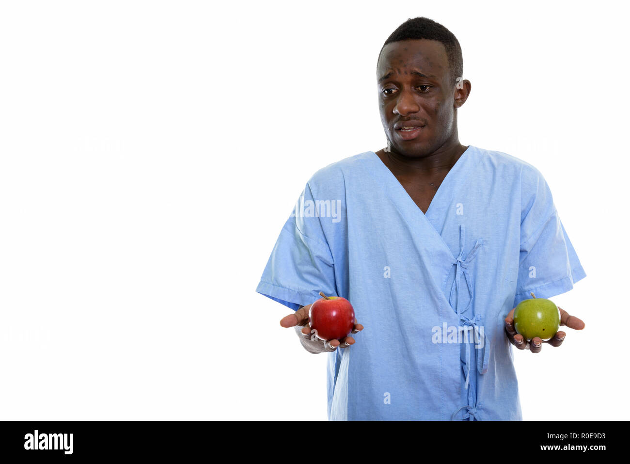 Portrait de jeune homme de l'Afrique noire à la patient confus Banque D'Images