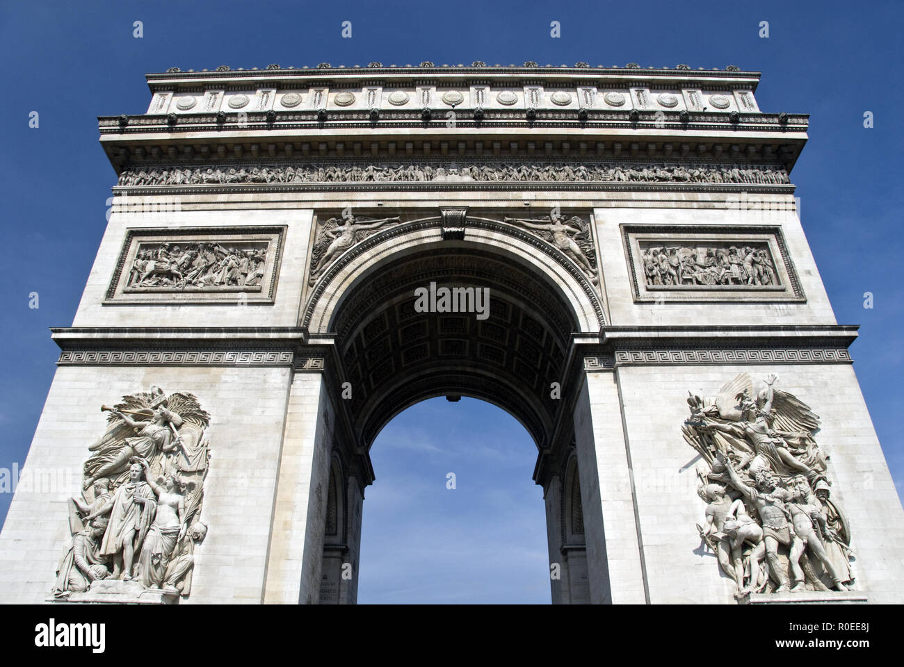 L'Arc de Triomphe de l'Etoile (Arc de Triomphe) dans la Place Charles de Gaulle à la fin de l'Arc de Triomphe, Paris, France. Banque D'Images