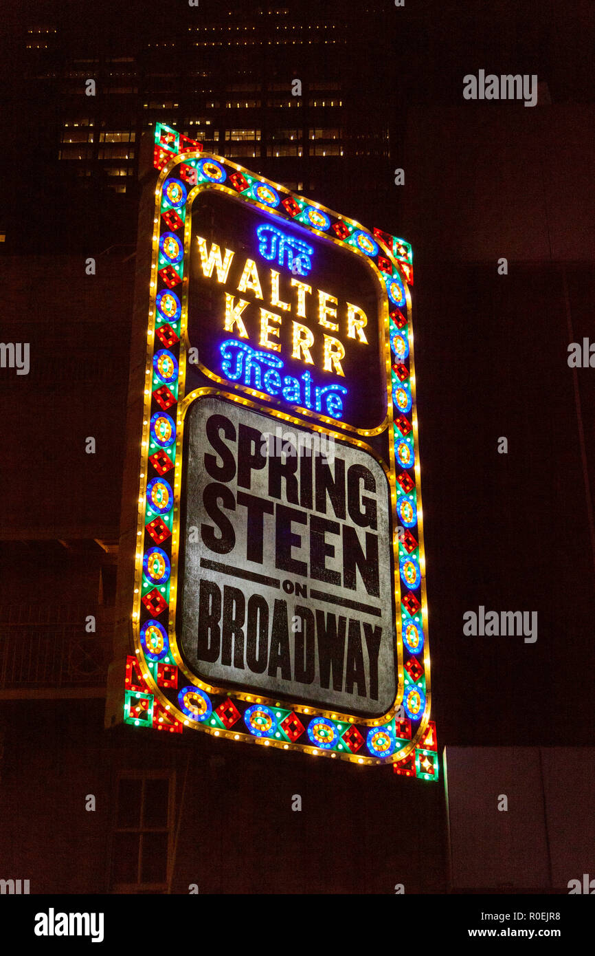 Springsteen sur Broadway à la Walter Kerr Theatre, New York City, États-Unis d'Amérique. Banque D'Images