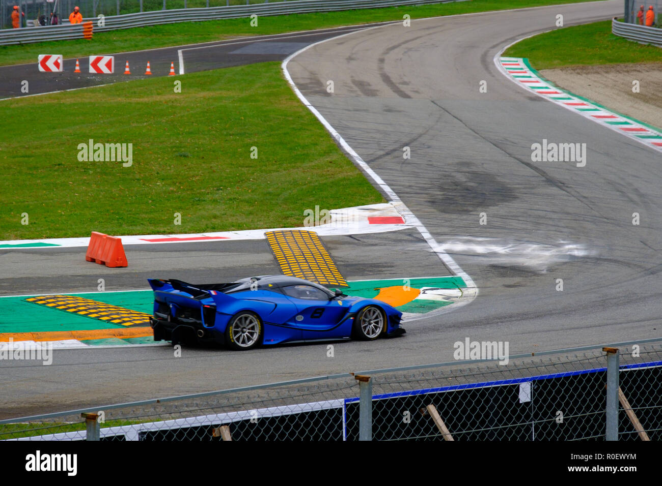 Monza, Italie. 4ème Nov 2018. Ferrari world championship 2018, course finale FXX : Monza Circuit italien ENI Crédit : Paysages/Alamy Live News Banque D'Images