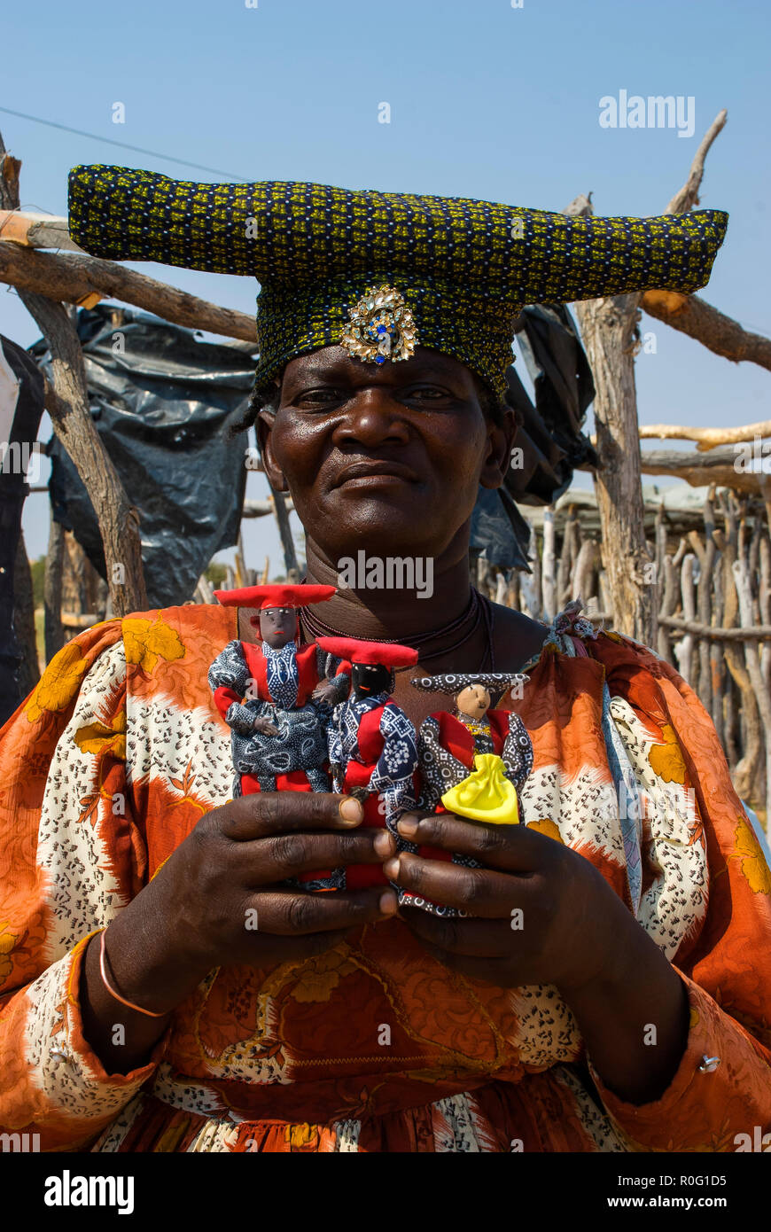 Femme Herero, un bantou qui vit en Namibie Banque D'Images