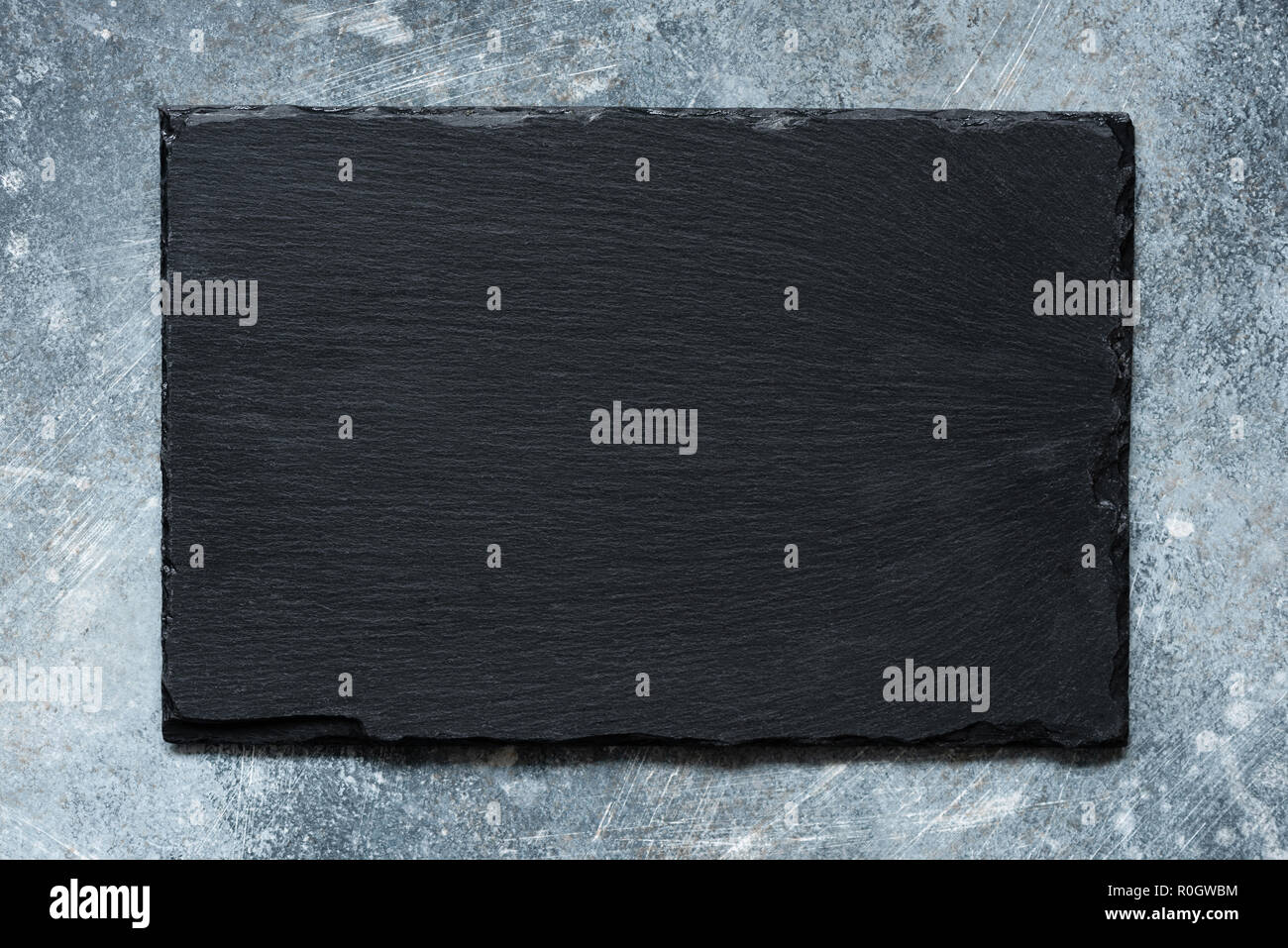 Sur fond d'Ardoise béton avec copie espace pour le texte. Vue d'en haut Banque D'Images