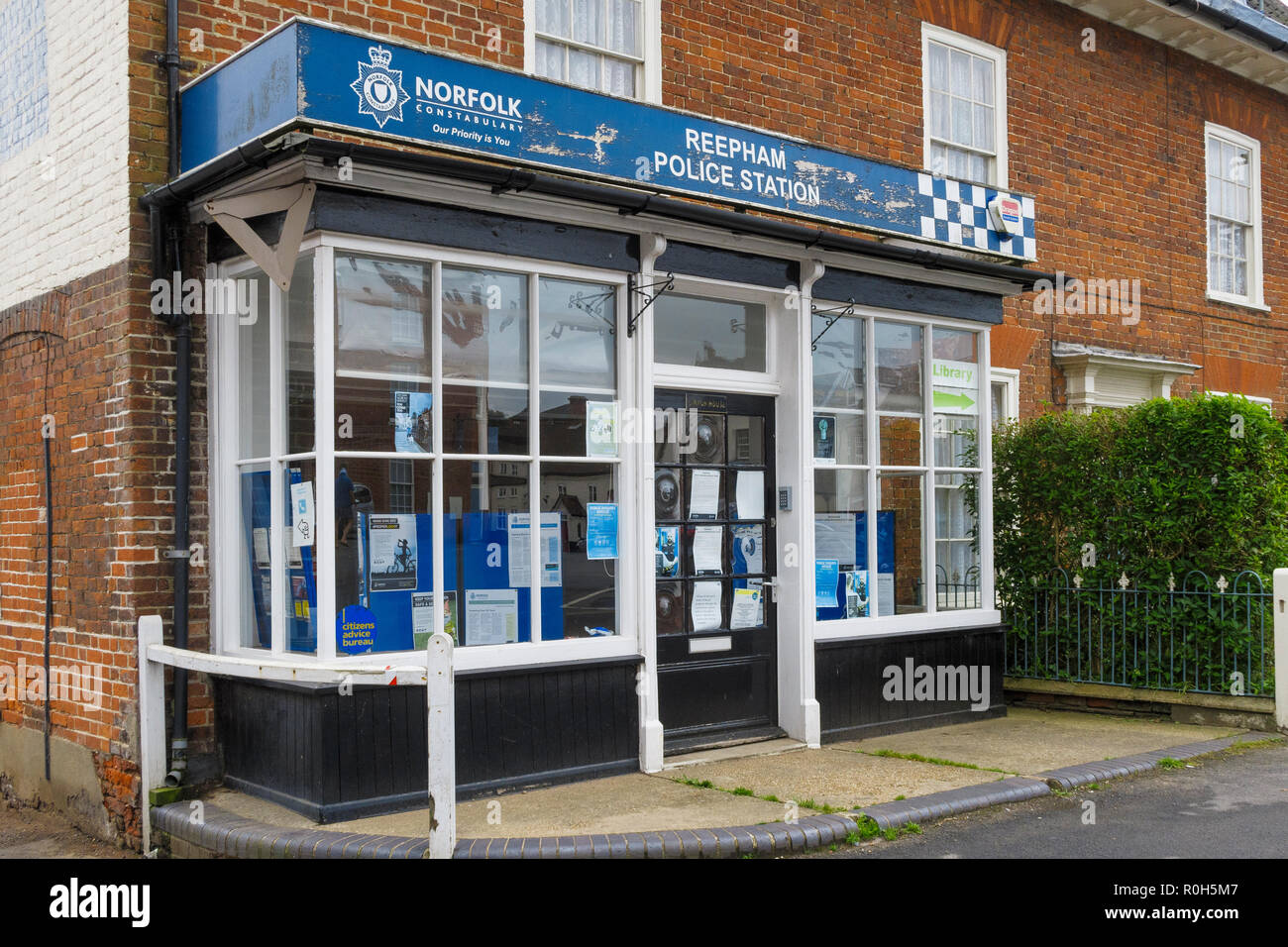 Le poste de police à temps partiel à Reepham place du marché du village, North Norfolk, UK Banque D'Images