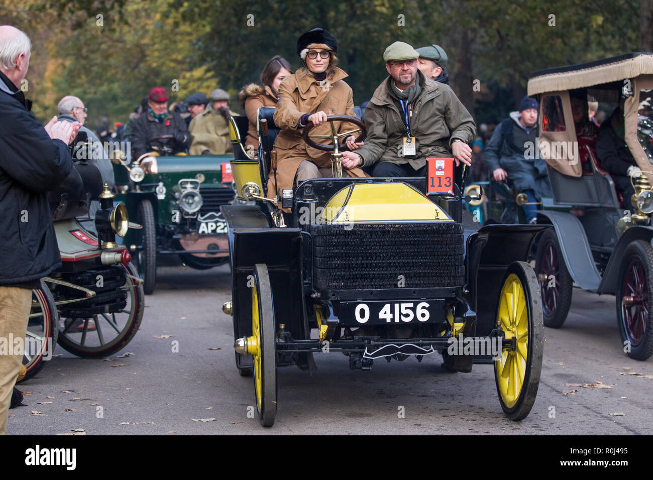 Yasmin Le Bon, la conduite d'un 1901 dans la Wolsely Bonhams Londres à Brighton Veteran Car Run 2018, le plus ancien événement automobile Banque D'Images