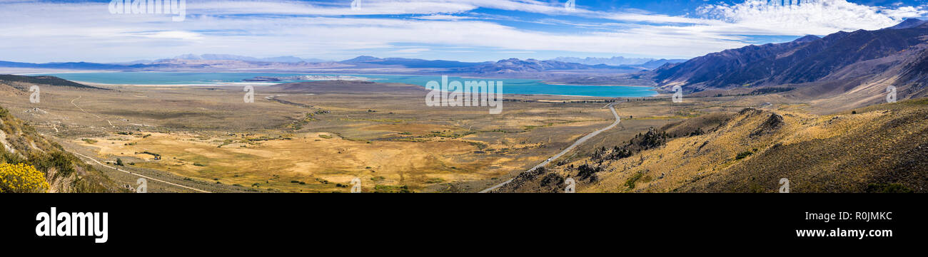 Vue panoramique de la région du lac Mono, l'Est de la Sierra montagnes, Californie Banque D'Images