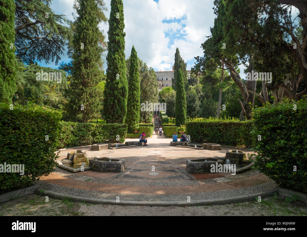 Villa D'Este (Italie) - La villa à Tivoli, province de Rome, avec de belles collines en terrasses jardin Renaissance et de fontaines. Site de l'UNESCO. Banque D'Images