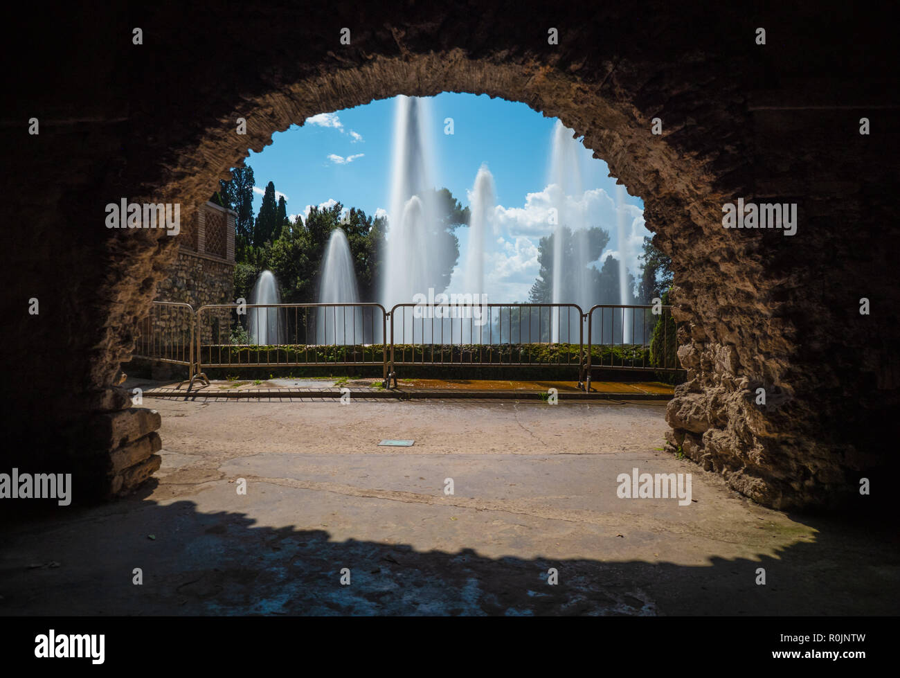 Villa D'Este (Italie) - La villa à Tivoli, province de Rome, avec de belles collines en terrasses jardin Renaissance et de fontaines. Site de l'UNESCO. Banque D'Images