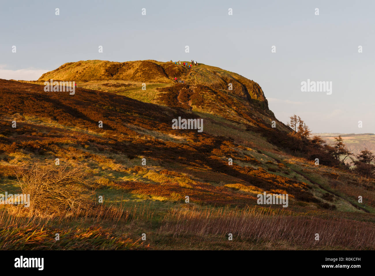 McArt's fort tard en soirée la lumière. Aussi connu localement sous le nez de Napoléon, c'est le plus haut sur la colline Cavehill avec une vue imprenable sur Belfast City. N. Banque D'Images