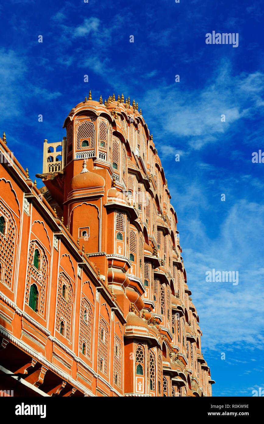 Façade, Hawa Mahal, le palais des vents, Jaipur, Rajasthan, Inde Banque D'Images
