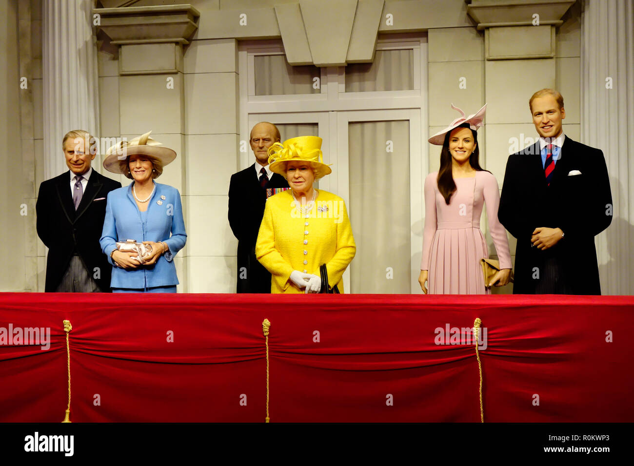 La figure de cire de la famille royale à l'attraction touristique de renommée mondiale du musée de cire de Madame Tussauds à Londres, Royaume-Uni. Banque D'Images