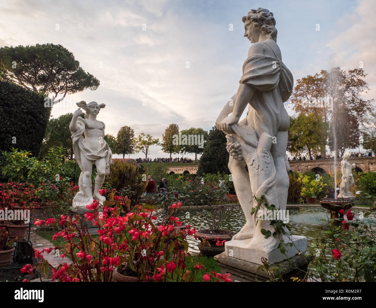 Jardin du Palazzo Pfanner dans la ville fortifiée de Lucques, Toscane, Italie Banque D'Images