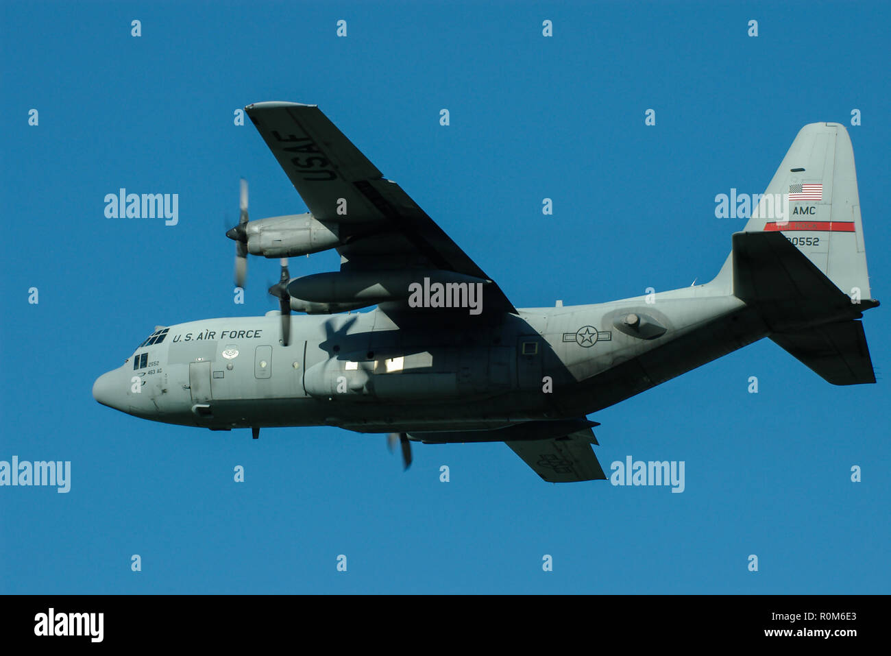US Air Force Lockheed C-130 Hercules de l'avion de transport aérien 463 Groupe basé à la base aérienne de Little Rock 'La Roche'. À RAF Mildenhall, UK Banque D'Images