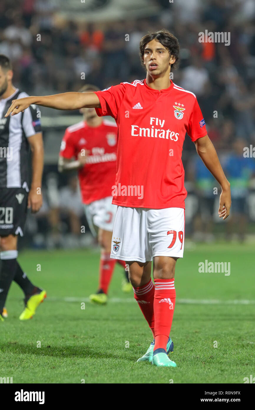 Thessalonique, Grèce - le 29 août 2018 : Le joueur de Benfica Joao Felix en action au cours de l'UEFA Champions League play-offs , deuxième manche PAOK FC vs Benfica Banque D'Images
