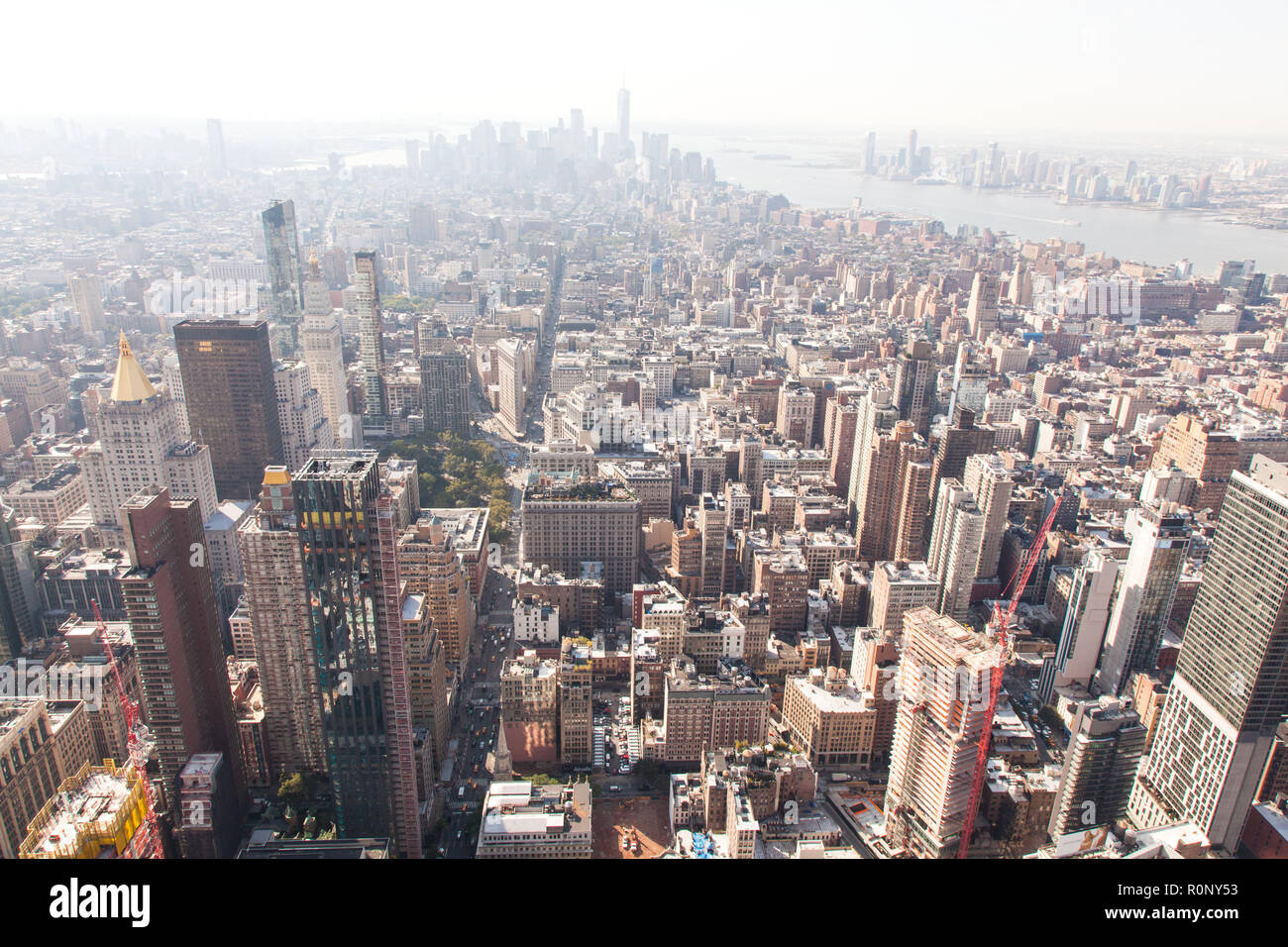 Vue du sud de l'Empire State Building sur Lower Manhattan, New York City, États-Unis d'Amérique. Nous, les Etats-Unis, Banque D'Images