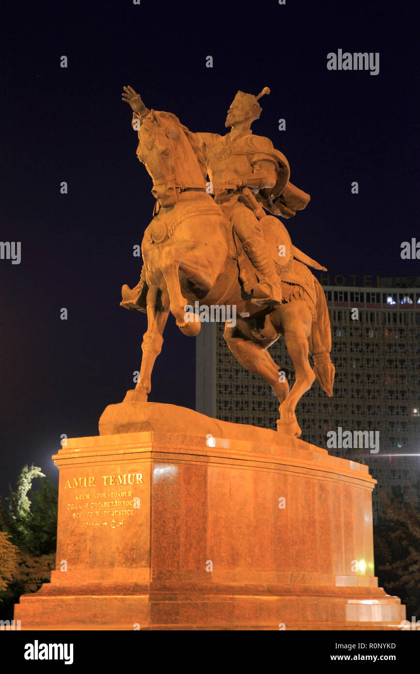L'Ouzbékistan, Tachkent, statue de Tamerlan, Timour, Banque D'Images