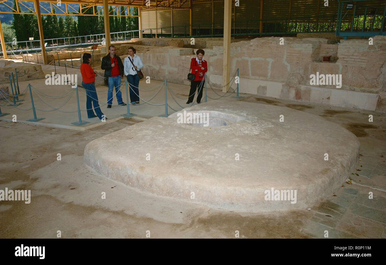 Ancienne villa romaine 'El Ruedo' - triclinium avec fontaine (siècle). Almedinilla. Cordoba province. Région de l'Andalousie. L'Espagne. L'Europe Banque D'Images