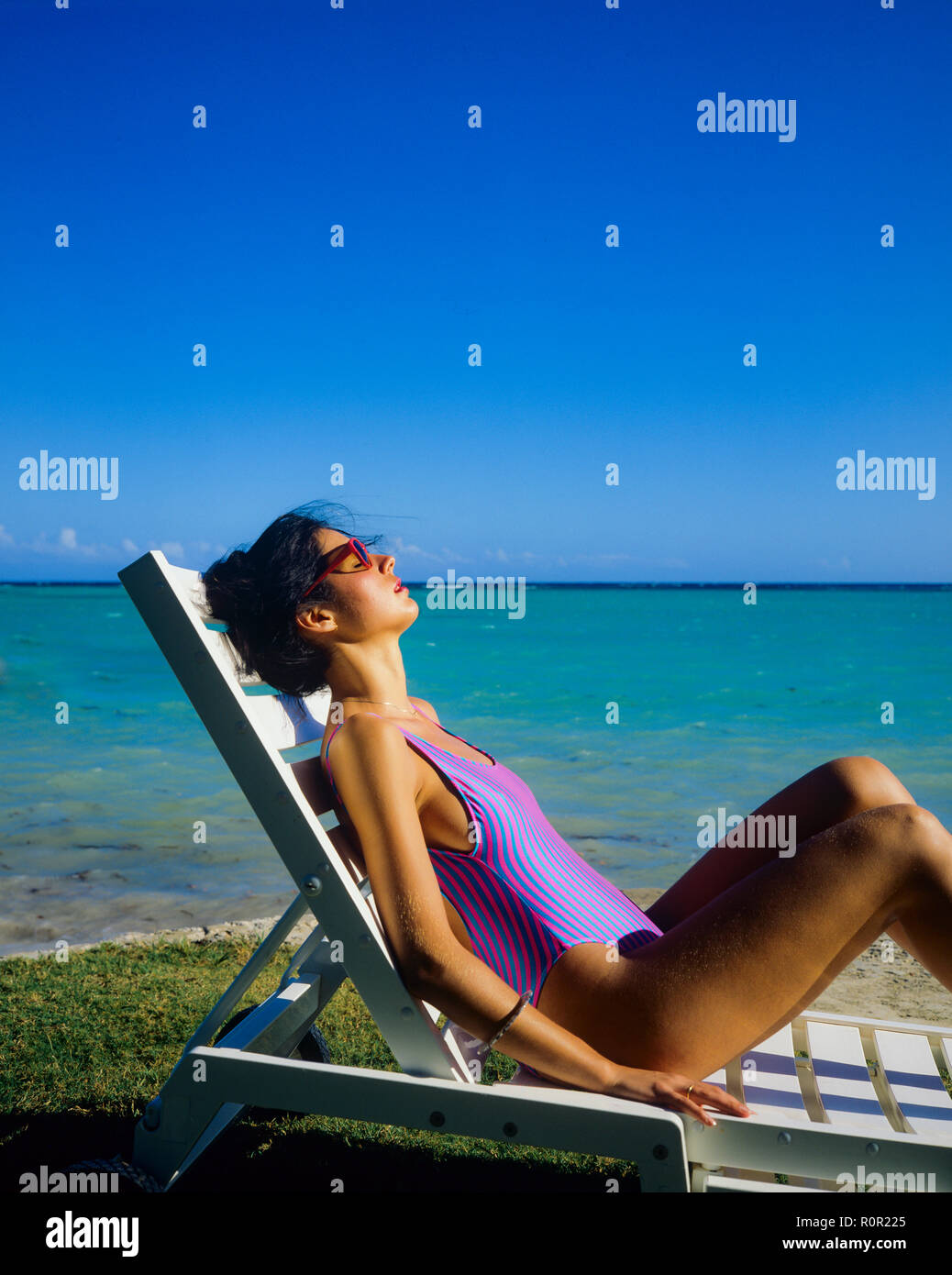 Femme plage maillot sale