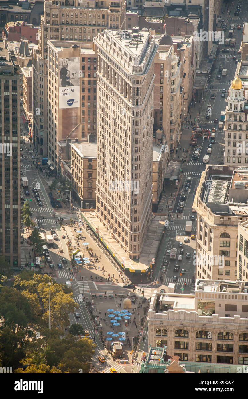 Le fer plat Flatiron building photographiés de l'Empire State Building de l'observatoire du 86e étage, Manhattan, New York City, États-Unis d'Amérique. Banque D'Images
