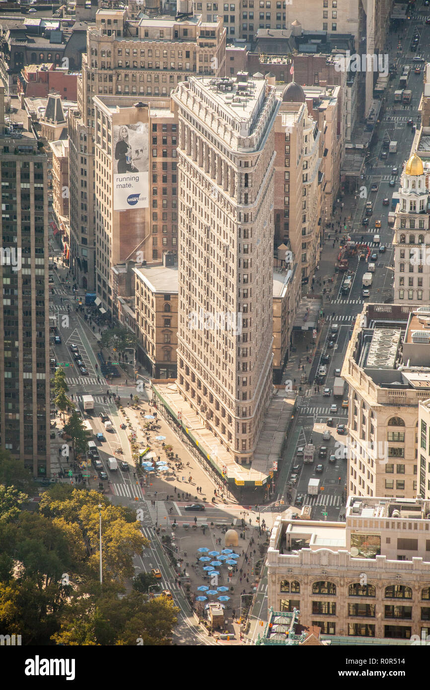 Le fer plat Flatiron building photographiés de l'Empire State Building de l'observatoire du 86e étage, Manhattan, New York City, États-Unis d'Amérique. Banque D'Images