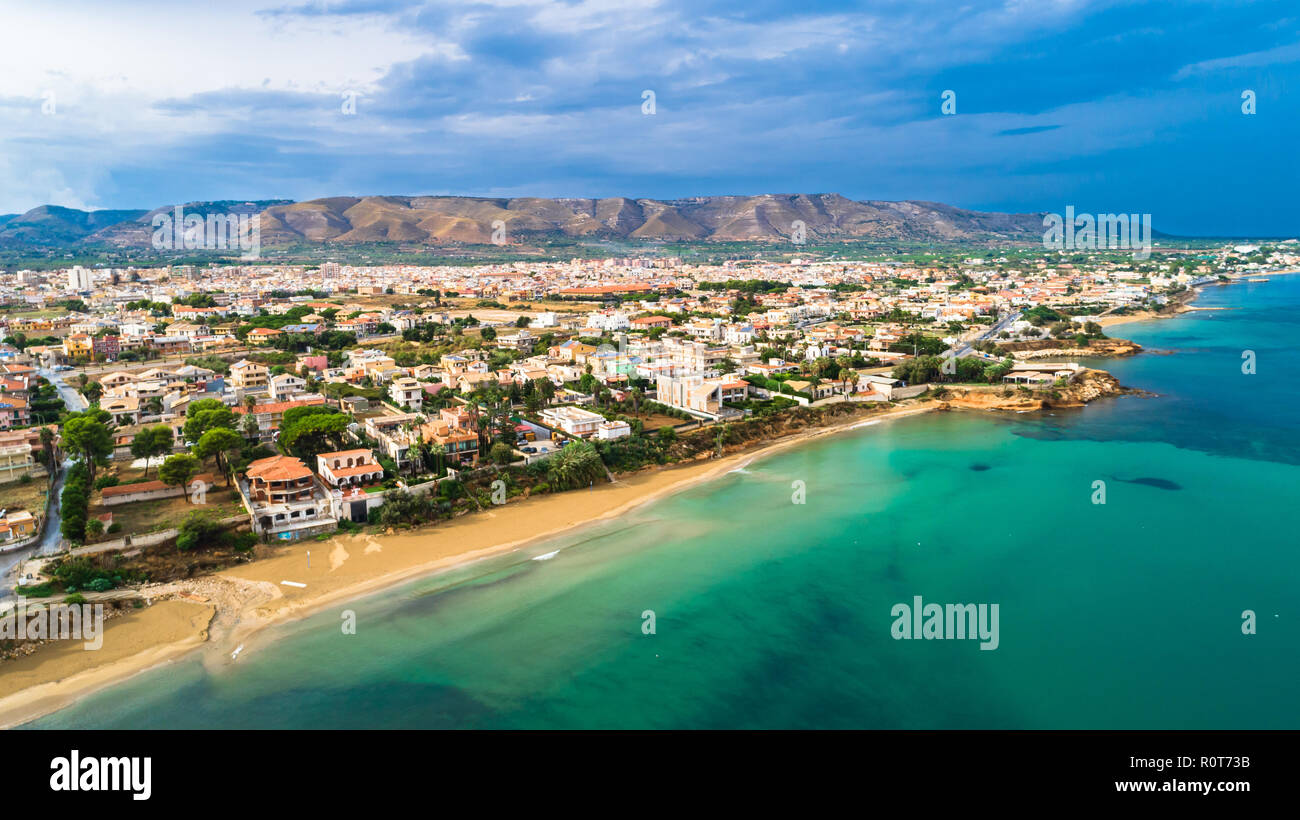 Vue aérienne. Avola, Province de Syracuse, Sicile, Italie Banque D'Images