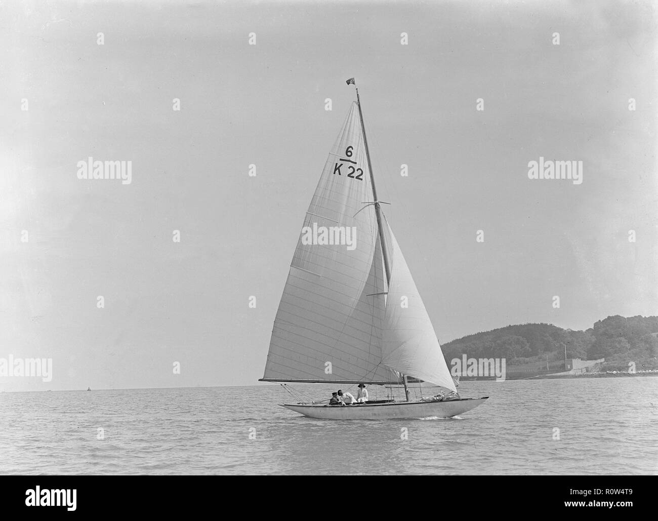 La classe de 6 mètres, l'aide "Marion" (K22) de la voile au près, 1921. Créateur : Kirk & Sons de Cowes. Banque D'Images