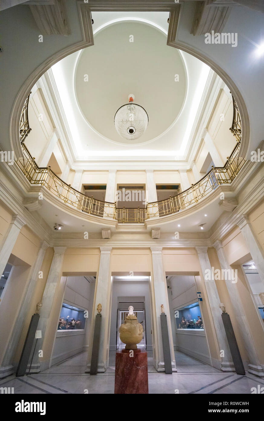 Athènes. La Grèce. Intérieur du Musée Benaki de la culture grecque, 1 rue Koumbari. Banque D'Images