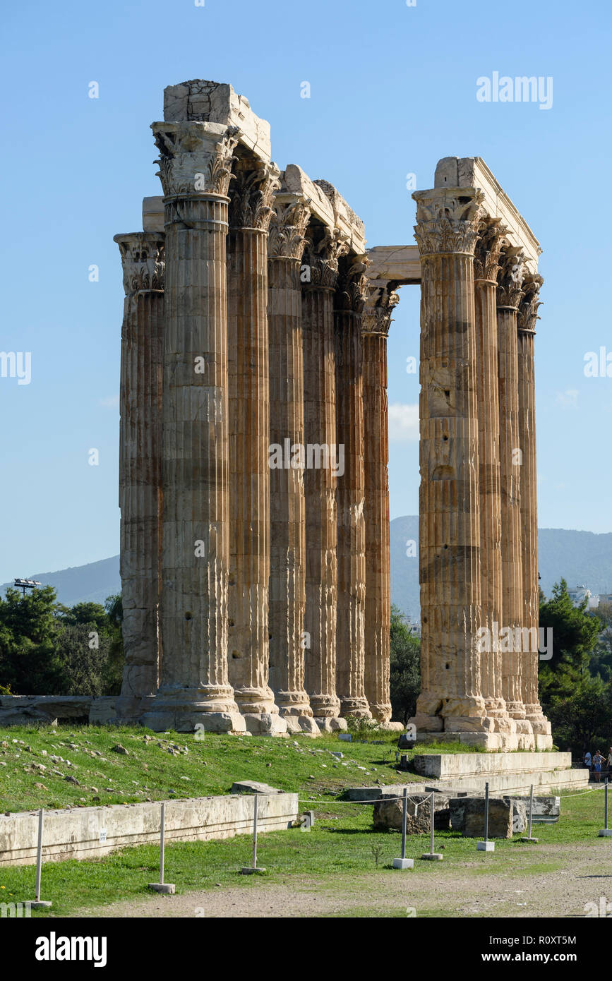 Athènes. La Grèce. Colonnes corinthiennes du Temple de Zeus Olympien (Olympieion). Banque D'Images