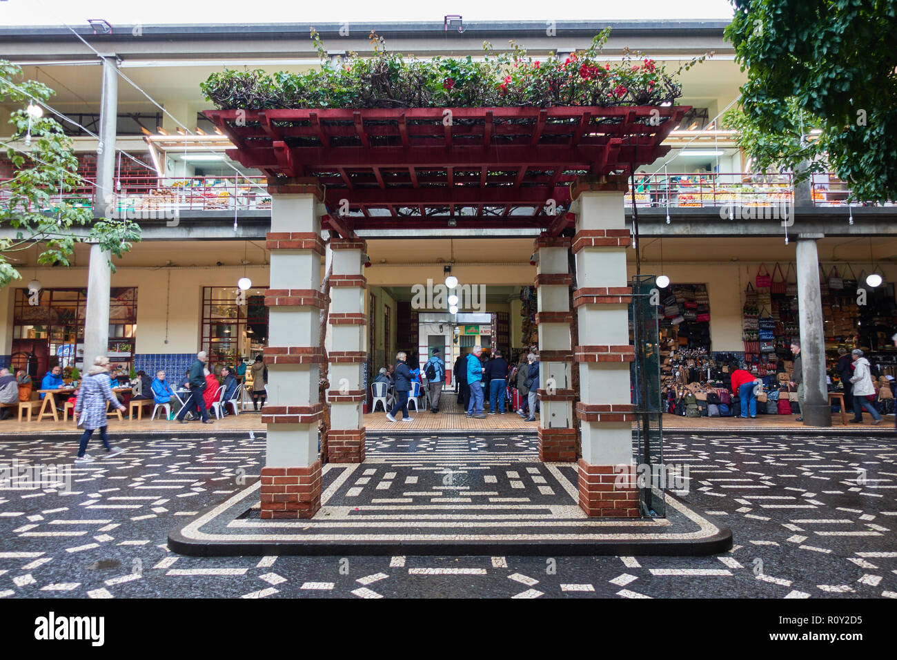 Mercado DOS Lavradores Marché de producteurs à Funchal Banque D'Images