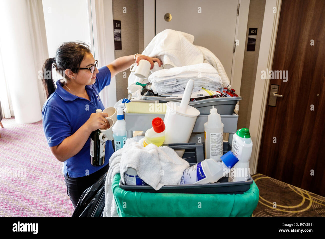 Londres Angleterre,Royaume-Uni,Royaume-Uni Grande-Bretagne,Lambeth South Bank,Hampton Hilton Waterloo,hôtel hôtels hébergement inn motel motels,intérieur,hallwa Banque D'Images