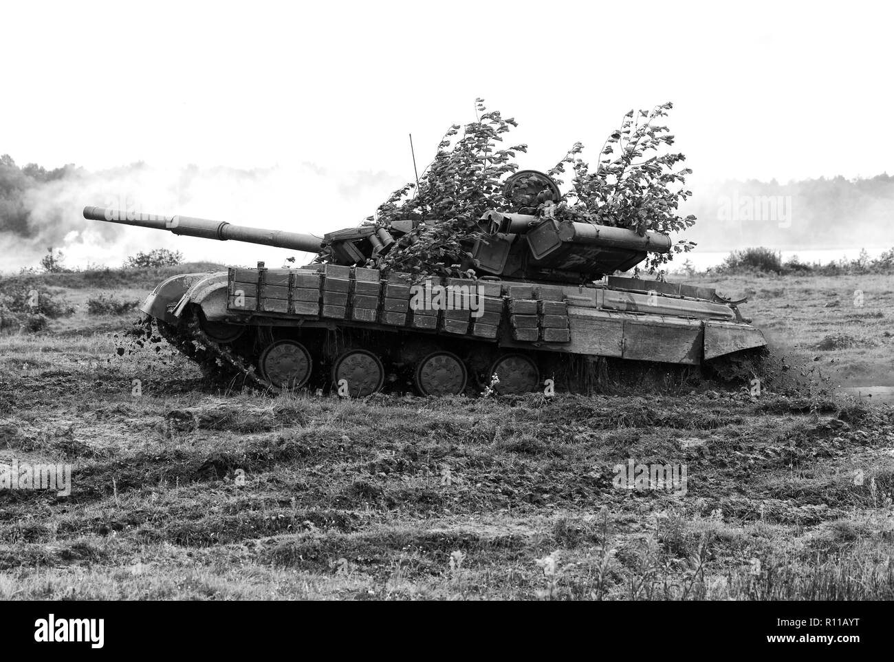 Char militaire. Concept militaire. Le réservoir sur les exercices. P.c. Banque D'Images
