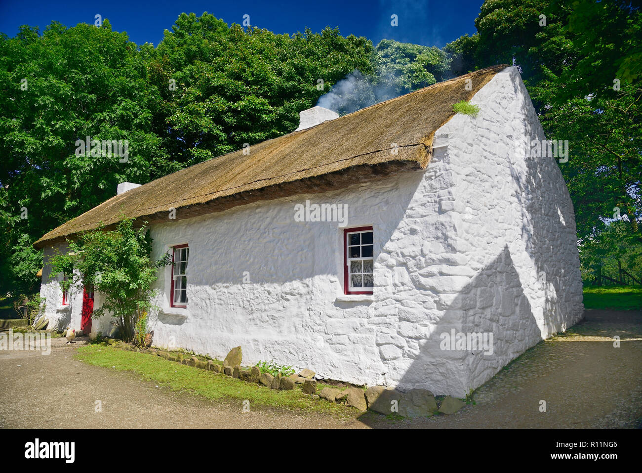 L'Irlande du Nord, County Tyrone, Ulster American Folk Park, la Mellon Homestead, maison d'enfance de Thomas Mellon fondatrice de la Mellon Bank en Amérique et aussi un avocat de filmsd'et juge. Banque D'Images